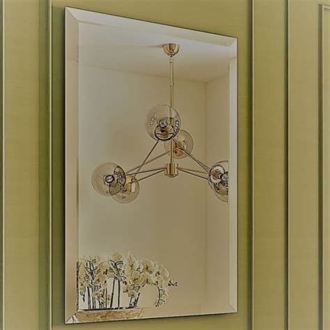 Veidrodžio su facetuotais kraštais pavyzdys