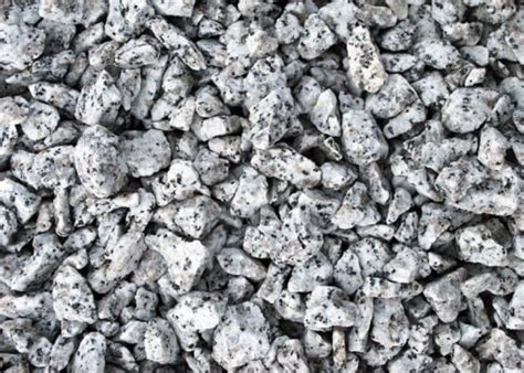 Pavyzdžiai skirtingų frakcijų granito skaldos