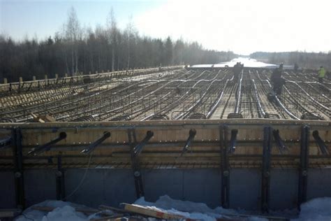 Įtempto armavimo sistema