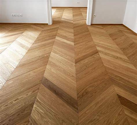 Chevron ir Herringbone parketų raštai