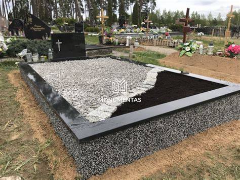 Beetoninės šiukšliadėžės apdailos variantai su granito skaldele