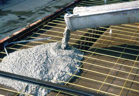 Cementas, vanduo ir užpildai įsivaizduojama raiška