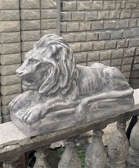 Betono skulptūra detalė: liūtas