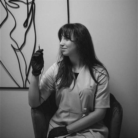 Staktos įstatymas į angą su pleištukais