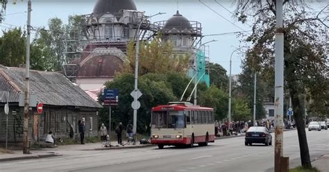 Nuotrauka iš įrengimo perpjaunama ir užfiksuota vieta