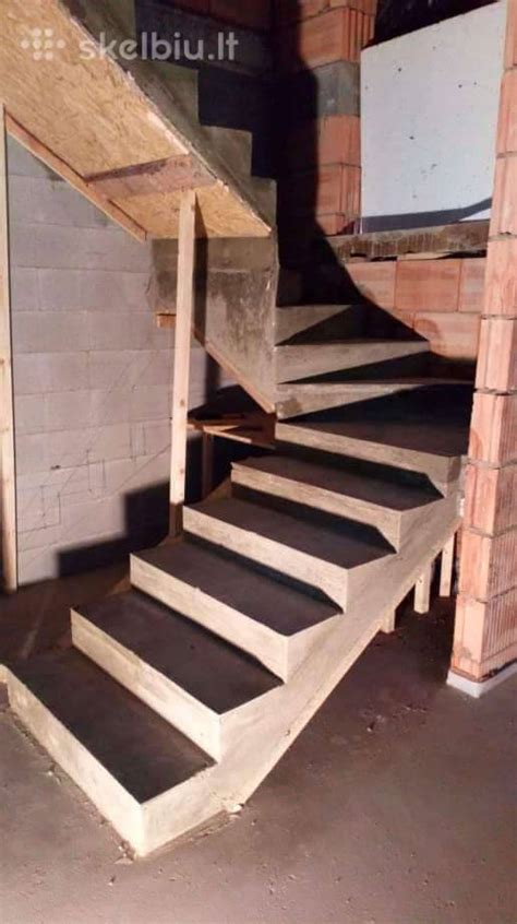 schematinis laiptų betonavimo procesas