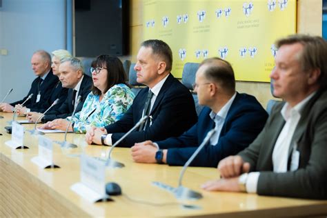 Konferencija apie polistirolo sektorių, dalyviai ir sprendimų priėmėjai