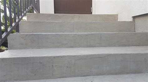 Konkretus laiptų paviršiaus paruošimo procesas: išlyginimas, grunto uždengimas, danga