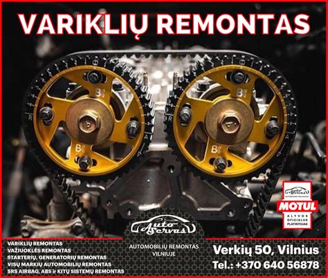 Autoserviso meistrai dirba su automobilių varikliu