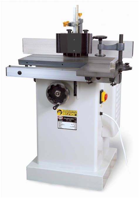 Savarankiškai pagamintos medienos frezavimo staklės