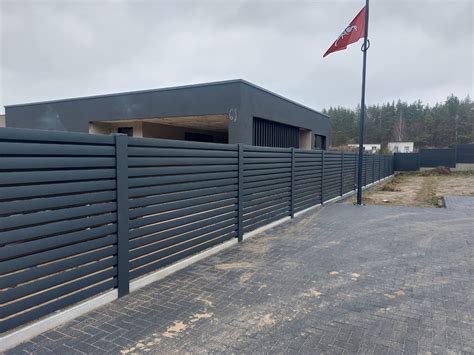 Skardinės tvoros profiliai
