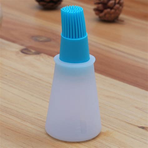 silikoninio vaško buteliukas ir užtepimo įrankiai