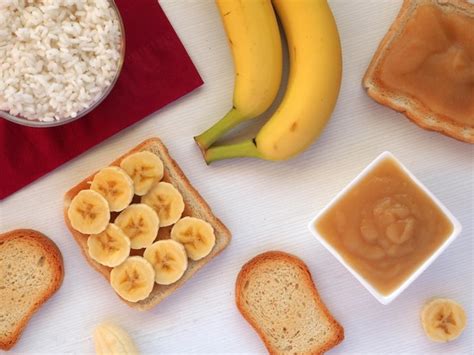 BRAT dieta: bananas, ryžiai, obuolių tyrė, toast