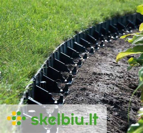 Plastikiniai borteliai vejos ir gėlynų kraštams tvarkyti