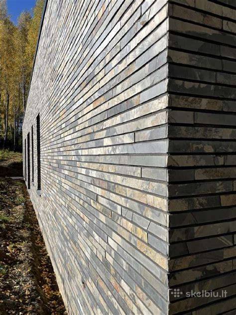 Fasadų apdailos pavyzdžiai: klinkeris, spalvotas betonas