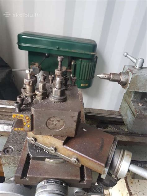 Tekinimo staklių veikimo principas