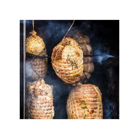 Saldžiosios vyšnios medienos paviršius