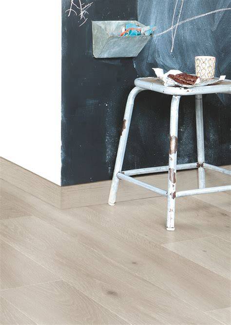Quick Step laminato kolos su skirtingais išvaizdos sprendimais