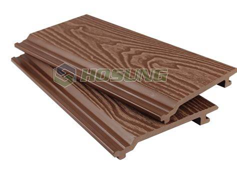 pvc-wpc-dailylentes-viso-sprendimo-lygtys.jpg