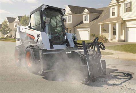 Infografika: Bobcat S175 nuomos procesas ir kainos