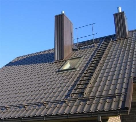 Sniego užtvaros ir apsauginės stogo tvorelės