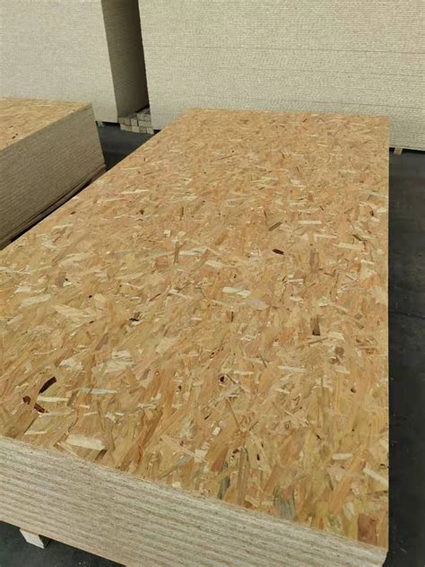 OSB plokščių įvairovė: OSB-1, OSB-2, OSB-3 vizualizacija