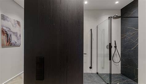 Decoro pavyzdžiai: Shadow Black, Charleston ąžuolo dekoras, ST38 gili medžio struktūra