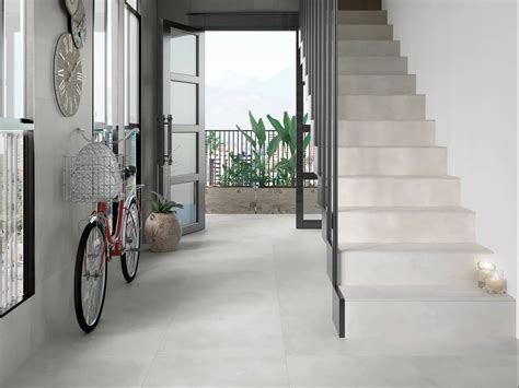 plytelės koridoriaus grindims