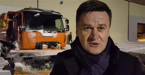 Grinda komentarai apie įgriuvų dažnėjimą
