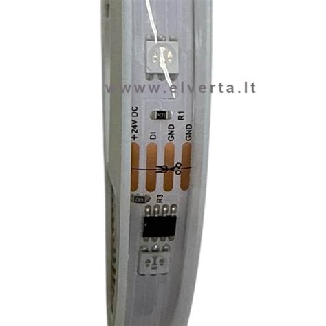 LED LED juostos ir skaitmeninės užsklandos pavyzdžiai