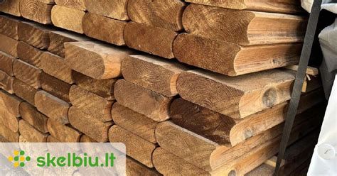 Medienos defektų pavyzdžiai