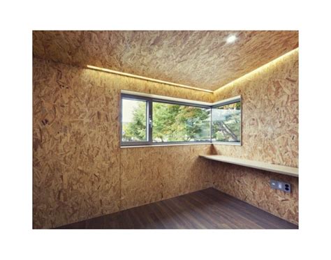 OSB plokščių montavimas ant lubų su mediniu karkasu