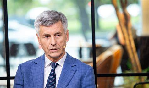 UHPC formulės įvairovė ir vietinės žaliavos