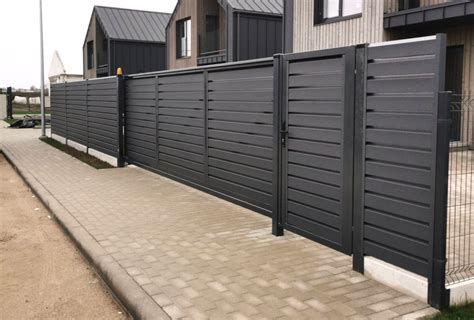 Įvairių tipų tvoros stulpai