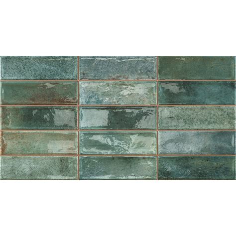 Keraminės plytelės pavyzdžiai skirtingose interjero erdvėse