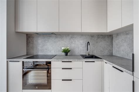 Palyginimas: tradicinis ir modernus medinio fasado stilius