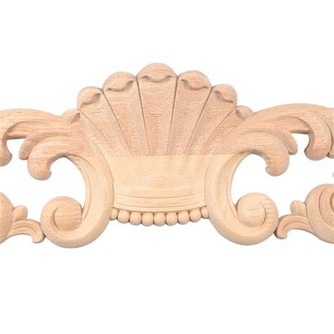 Gedrutų ornamentai frontonas su palmetta ir akanto lapo motyvais