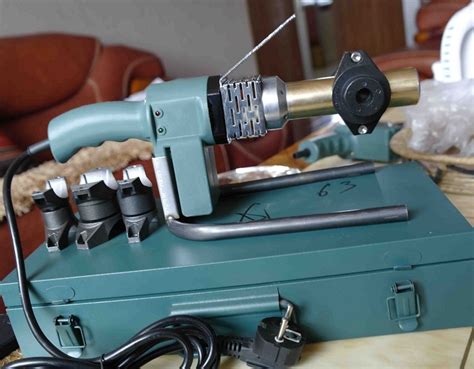 Įvairių tipų plastikinių vamzdžių palyginimas