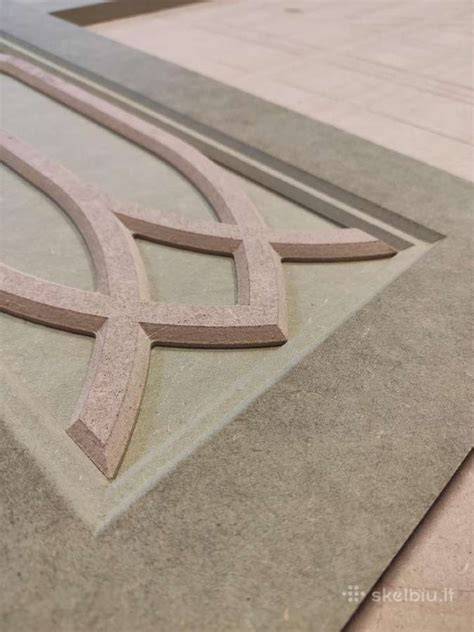 GERDEXA MDF fasadų gamyba: CNC frezavimas, dažymas, stiklo dažymas