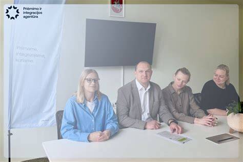 Kartografinė nuotrauka: regioniniai sąvartynai ir priėmimo aikštelės Lietuvos miestuose