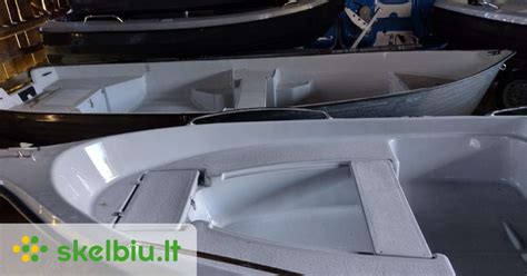 Palyginimas: minkšto ir kieto dugno valtys