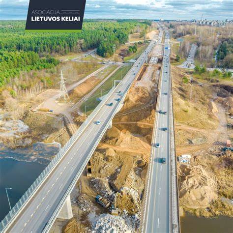 Infografika: Medienos apdirbimo sektoriaus karjeros keliai