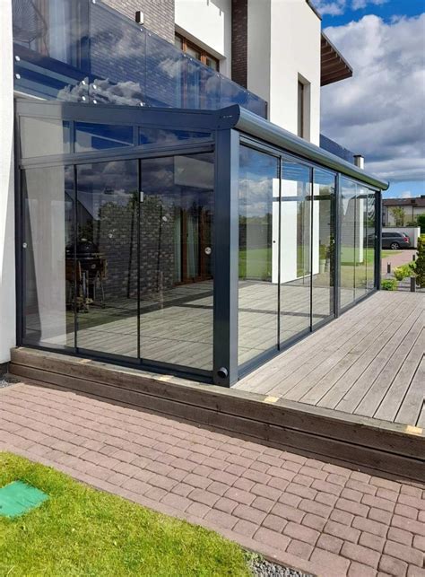 Skirtingi terasos stiklinimo variantai