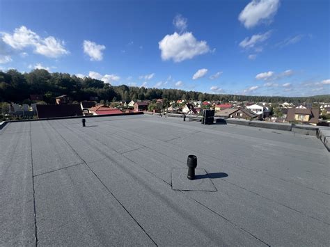 Poliuretaninės hidroizoliacijos dengimas