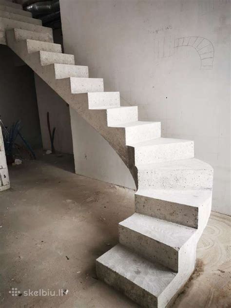 Betoninių laiptų konstrukcijos vizualizacija ir klojinių schema
