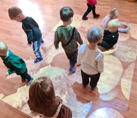 Teambuildingo scena su interaktyviomis grindimis