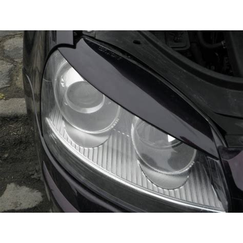 Priekinių žibintų apdailos pavyzdys