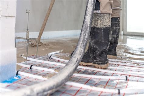 Nuotrauka: grindų maišytuvas integruotas į šildomų grindų zoną