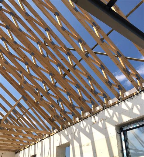 Šlaitinio stogo konstrukcijos elementai