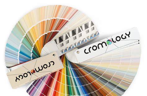 Spalvų paletės Cromology FACADE ir Tollens Cromology
